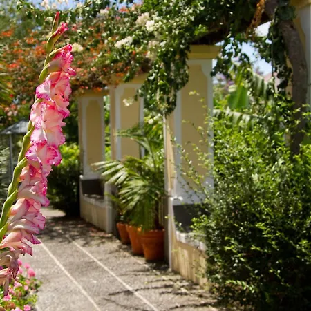 Quinta Bela S Tiago